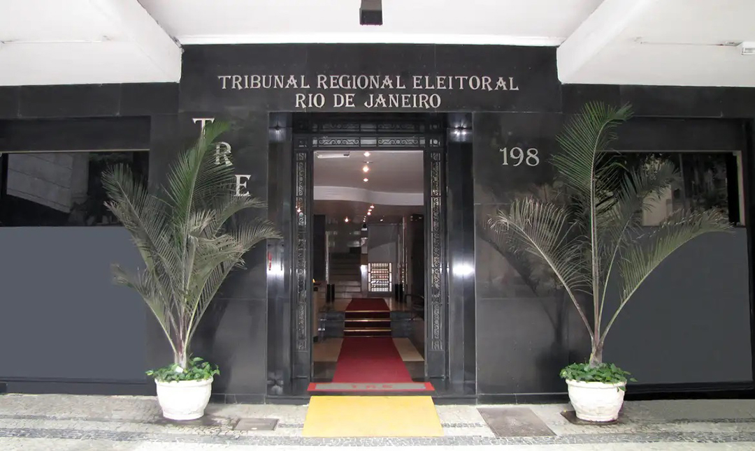 Foto: Banco de Imagens Infiltração de criminosos na política ameaça segurança eleitoral