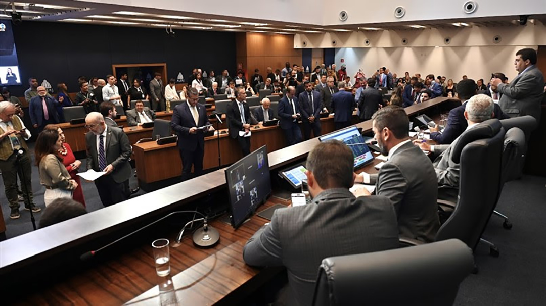 Selic poderá ser utilizada para correção de custas e emolumentos do judiciário fluminense