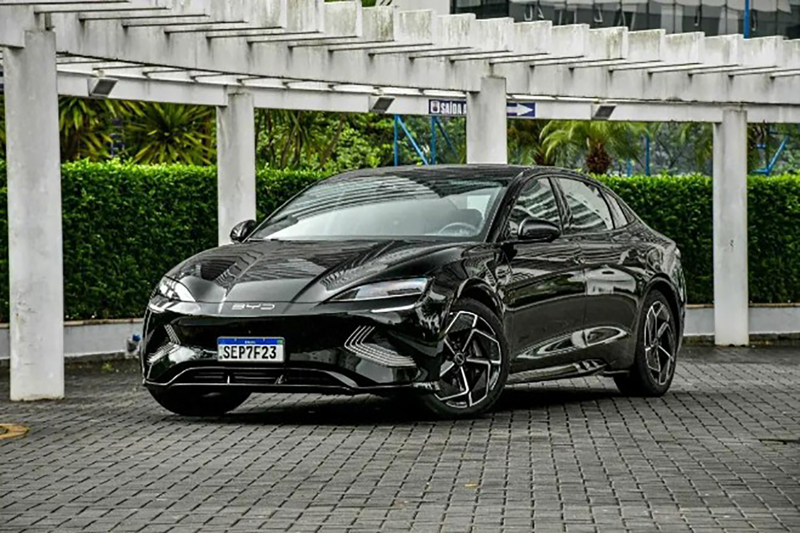 BYD Seal é o elétrico usado mais visitado do Brasil no primeiro semestre de 2025. Foto: Ricardo Rollo/Webmotors Buscas por elétricos usados crescem 57% no primeiro semestre de 2025 no Brasil