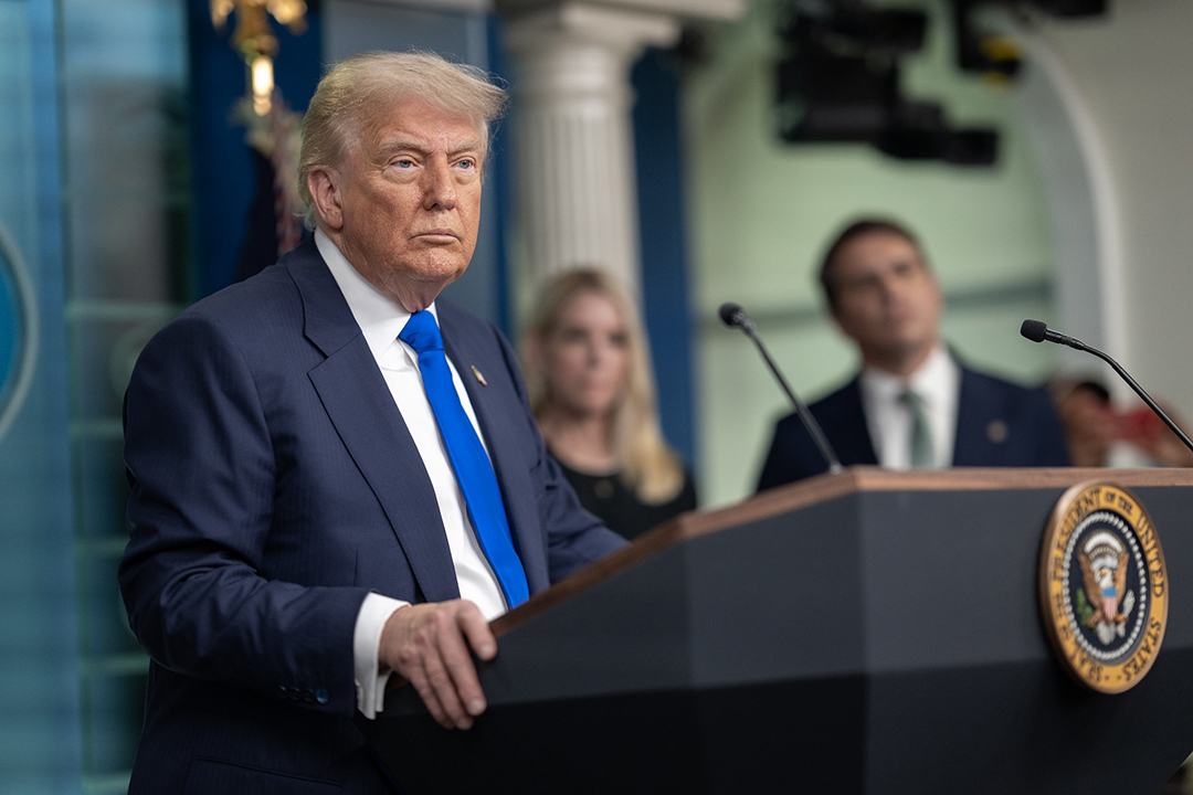 Foto: Molly Riley/Fotos Públicas Trump ameaça países que se alinhem ao Brics com tarifa de 10%