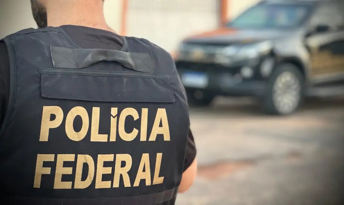 Foto: Divulgação/Polícia Federal Funcionários e ex-funcionários da Caixa são alvos de operação da PF
