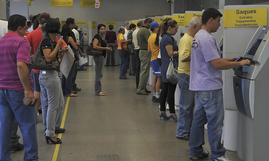 Foto: Valter Campanato/Agência Brasil Saiba como checar dados oficiais sobre a saúde financeira do seu banco