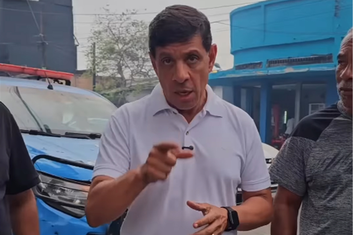 Foto: Reprodução/Rede Social Deputado Marcelo Dino denuncia barricadas do Comando Vermelho na Baixada Fluminense