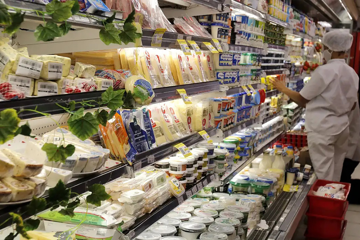 Foto: Tânia Rêgo/Agência Brasil Queda no preço dos alimentos desacelera IPCA para 0,07% em julho e inflação volta para a meta