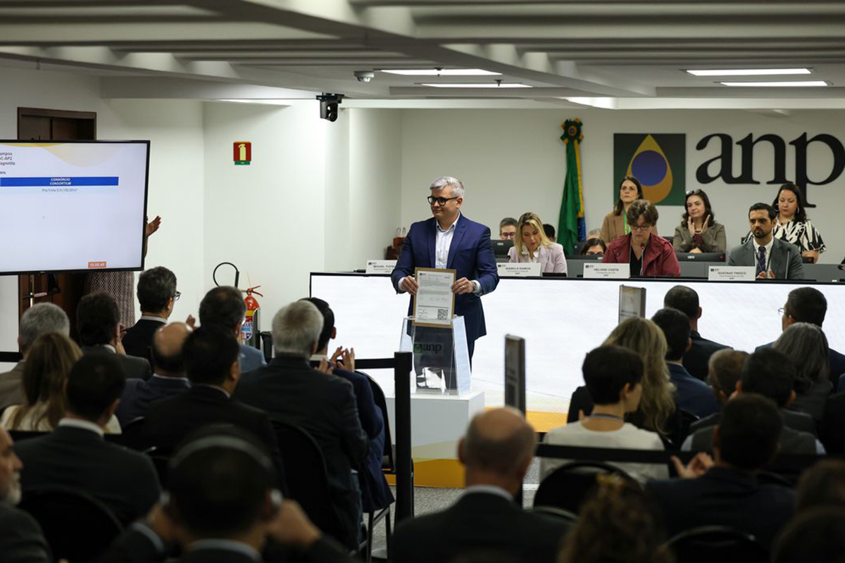 Foto: Tomaz Silva/Agência Brasil Maior leilão do pré-sal termina com sete blocos arrematados e arrecada R$ 530 milhões